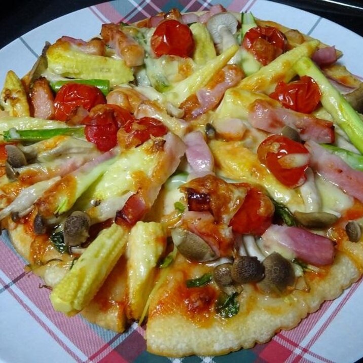 具だくさんピザ